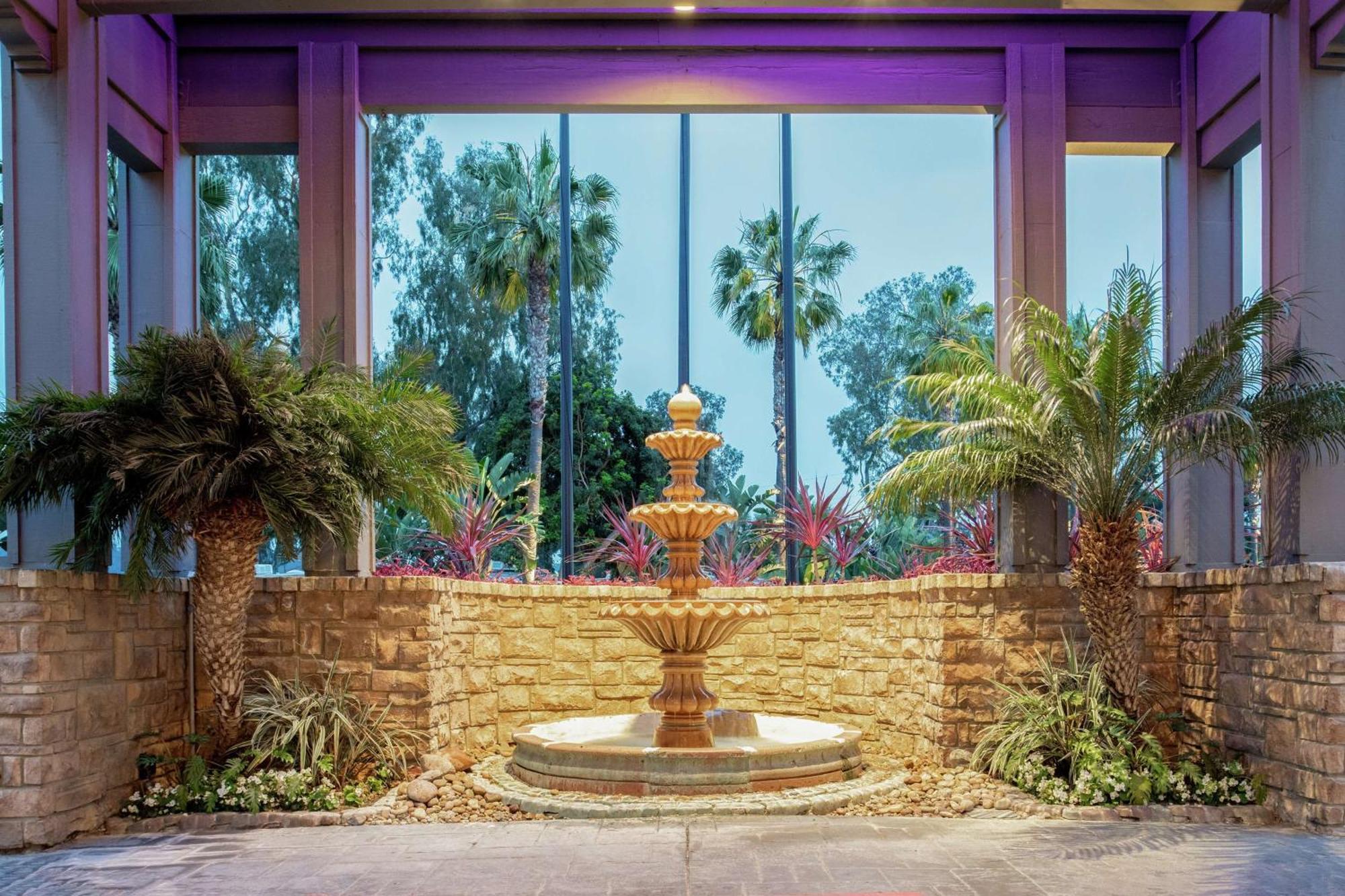 Hilton San Diego/Del Mar Exteriör bild
